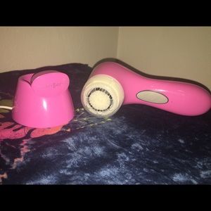 Clarisonic Aria PINK edition! 💕